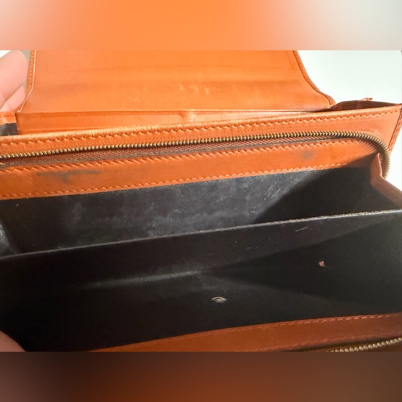 Gucci Brown Embossed Leather Wallet - Picture 8 of 8